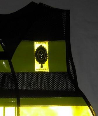 Coletes Refletivos da Polícia do Exército