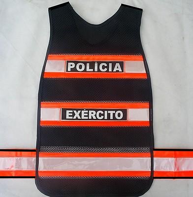 alt="Coletes Refletivos da Polícia do Exército"