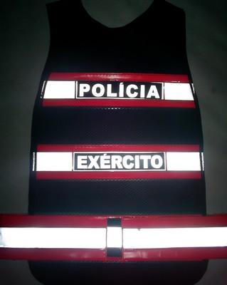 alt="Coletes Refletivos da Polícia do Exército"