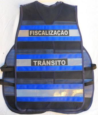 alt="imagem de colete refletivo para trânsito""