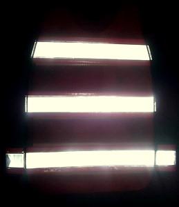 alt="imagem de colete refletivo telado"