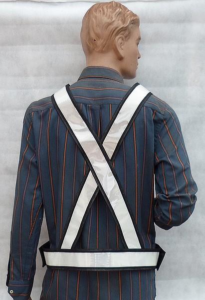 alt="img colete refletivo modelo X"